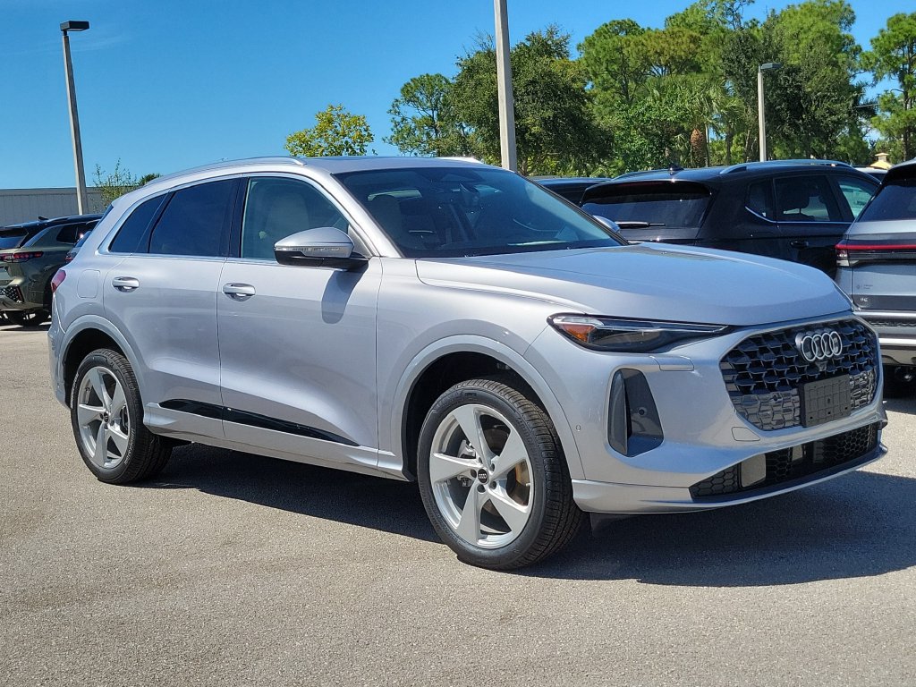 New 2026 Audi Q5 Premium Plus AWD/4WD image 2