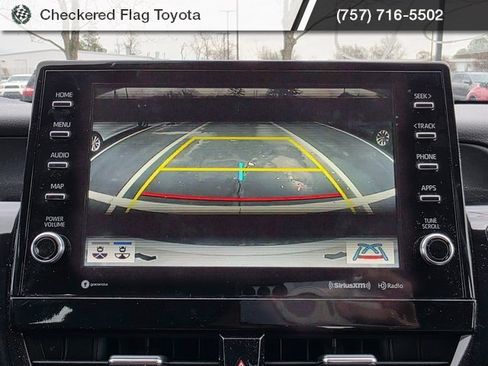 Used 2023 Toyota Camry SE w/ Cold Weather Package image 17