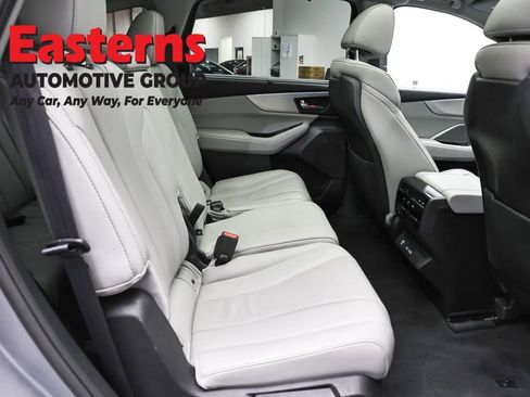Used 2023 Acura MDX SH-AWD w/ Technology Package image 24