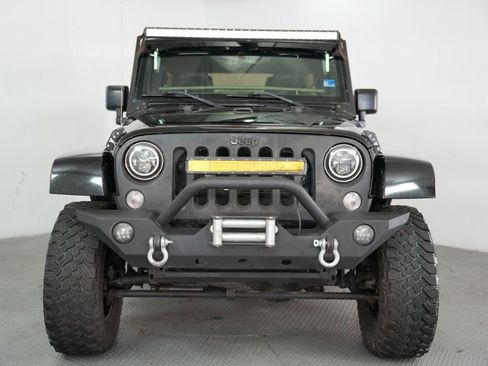 Used 2016 Jeep Wrangler Unlimited Sport AWD/4WD image 2