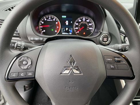 Used 2024 Mitsubishi Eclipse Cross LE image 16