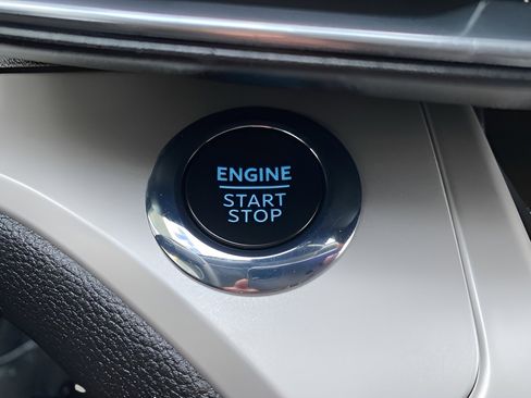 Used 2023 Ford Explorer XLT w/ Equipment Group 202A image 50