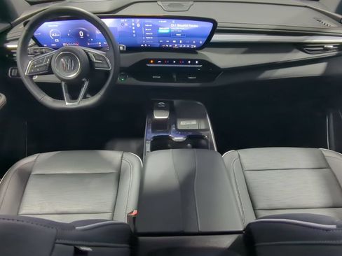 Used 2025 Buick Enclave Sport Touring w/ Power Package FWD image 15