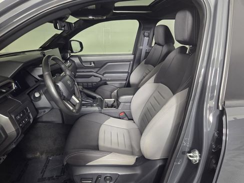 Used 2024 Toyota Tacoma TRD Sport w/ TRD Sport Upgrade Package RWD image 10