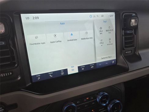 Used 2022 Ford Bronco Wildtrak AWD/4WD image 10