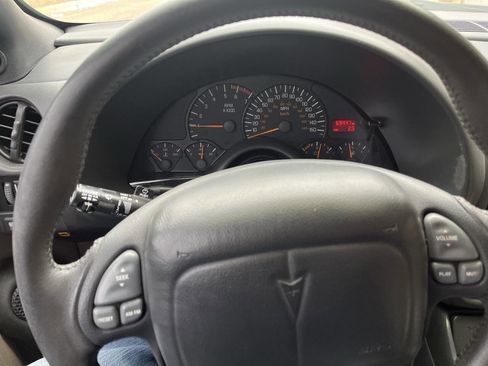 Used 1998 Pontiac Firebird Formula image 14