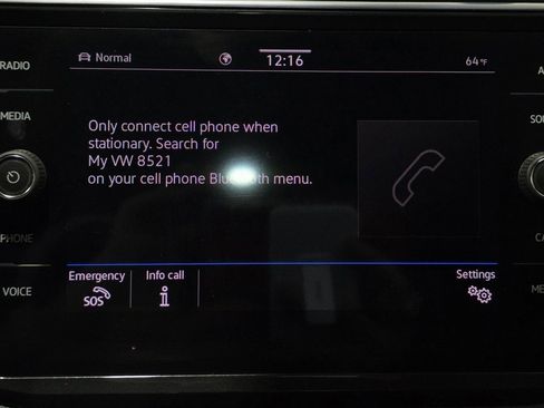 Used 2022 Volkswagen Tiguan SE R-Line image 29