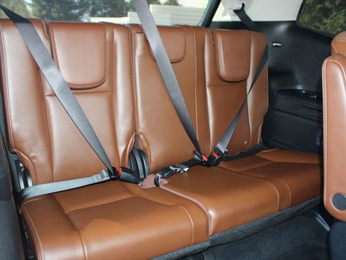 Used 2022 Subaru Ascent Touring image 15