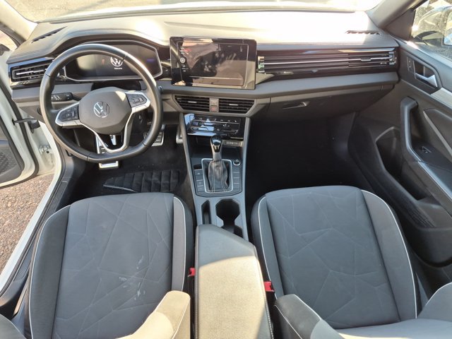 Used 2025 Volkswagen Jetta Sport FWD image 10