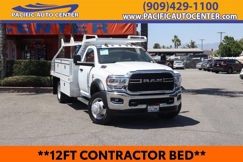 Used 2022 RAM 5500 Tradesman AWD/4WD image 1