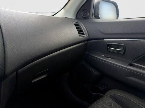 Used 2024 Mitsubishi Outlander Sport ES AWD/4WD image 24