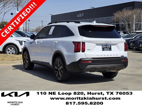 Certified 2022 Kia Sorento S image 3