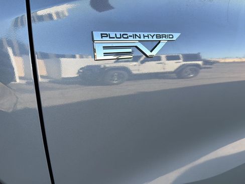 New 2026 Mitsubishi Outlander SE AWD/4WD image 10