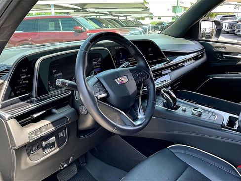 Used 2022 Cadillac Escalade ESV Sport w/ Touring Package RWD image 15