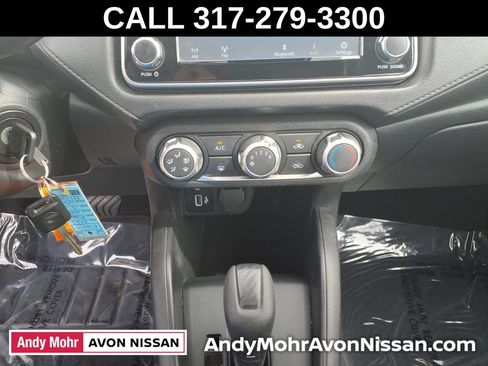 Used 2023 Nissan Versa S FWD image 26