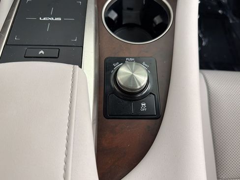 Certified 2022 Lexus RX 350 FWD w/ Premium Package image 21