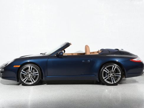 Used 2012 Porsche 911 Carrera 4 AWD/4WD image 10