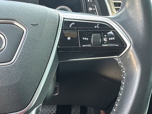 Used 2021 Audi A6 Premium Plus w/ Premium Plus Package image 24