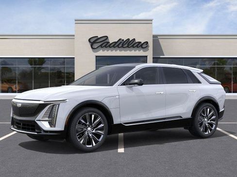 New 2026 Cadillac Lyriq Signature Luxury w/ Nappa Leather Package RWD image 2