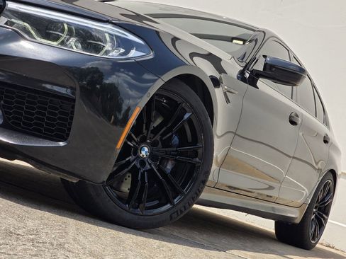 Used 2019 BMW M5 w/ Executive Package image 8