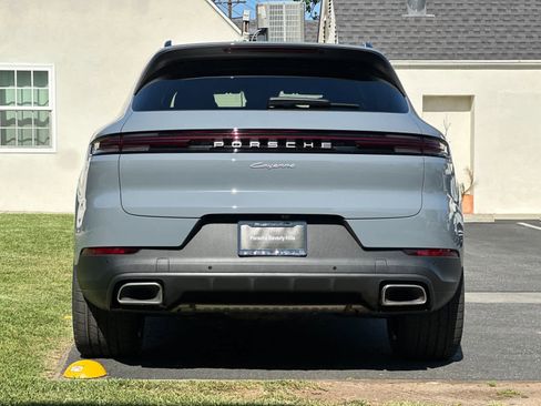 New 2026 Porsche Cayenne AWD/4WD image 7