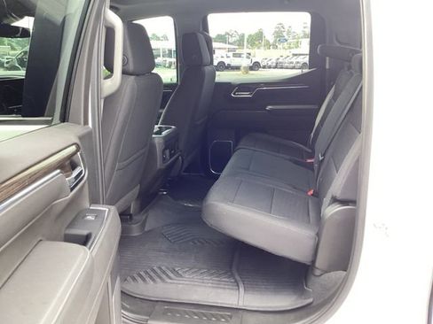 Used 2023 Chevrolet Silverado 1500 RST AWD/4WD image 12