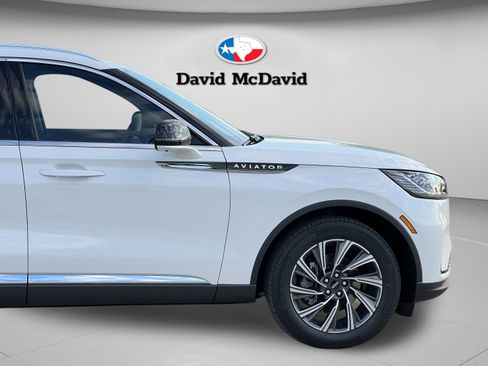 New 2026 Lincoln Aviator 2WD image 33