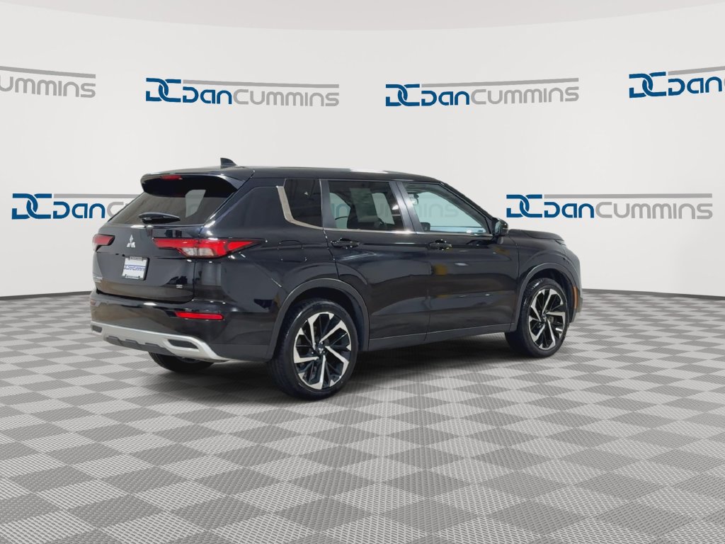 Used 2024 Mitsubishi Outlander SE FWD image 8