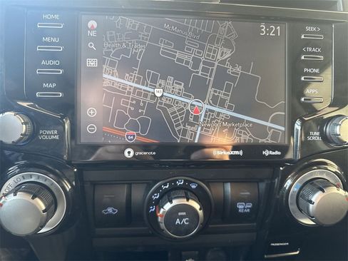 Used 2022 Toyota 4Runner TRD Off-Road Premium image 14