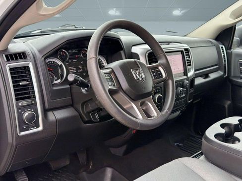 Used 2022 RAM 1500 Classic SLT w/ Electronics Group AWD/4WD image 4