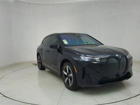 Used 2026 BMW iX xDrive45 image 60