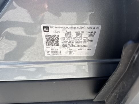 Used 2025 Chevrolet Blazer LT AWD/4WD image 33