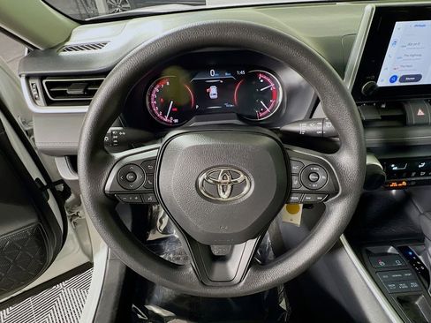 Certified 2025 Toyota RAV4 LE AWD/4WD image 11