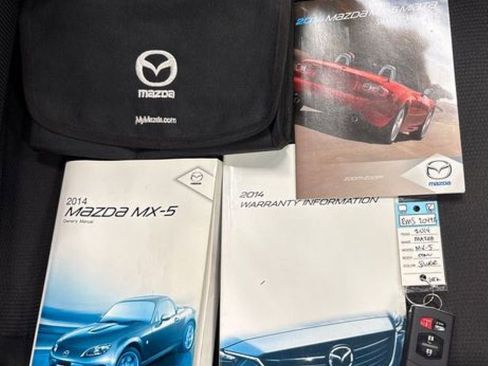Used 2014 MAZDA MX-5 Miata Club RWD image 50