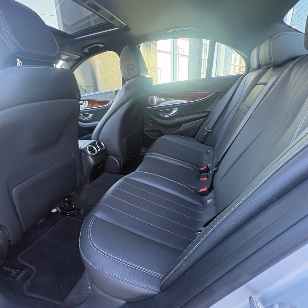 Used 2017 Mercedes-Benz E 300 4MATIC image 9