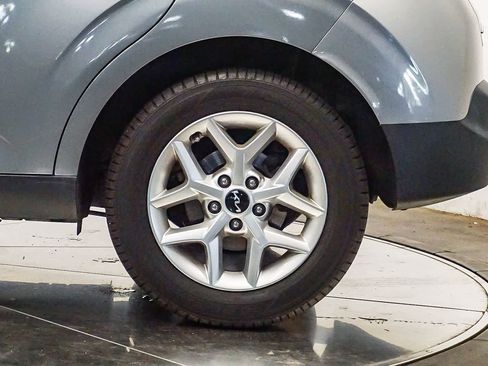 Used 2022 Kia Soul LX w/ Technology Package image 10