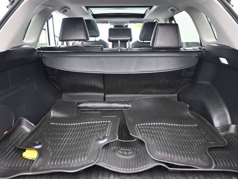 Used 2022 Toyota RAV4 Limited image 43