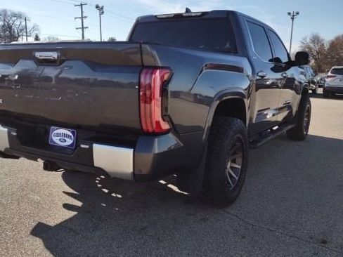 Used 2023 Toyota Tundra Limited image 5