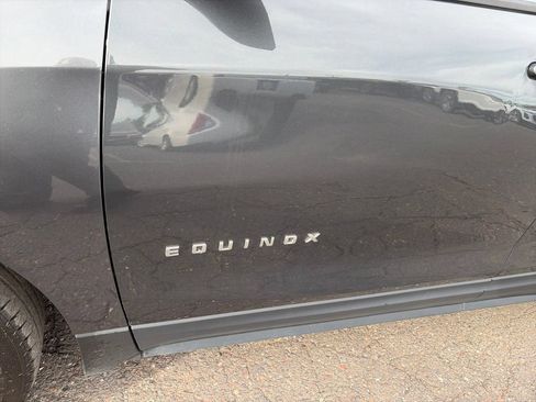 Used 2020 Chevrolet Equinox LS w/ LS Convenience Package AWD/4WD image 11