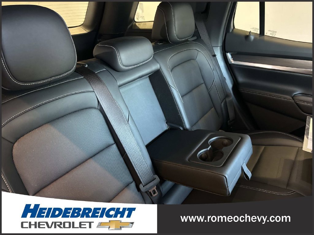 Used 2026 GMC Terrain Elevation w/ Elevation Premium Package AWD/4WD image 35