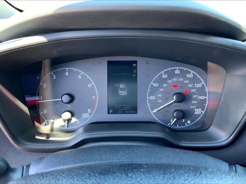 Used 2025 Toyota Corolla SE FWD image 25