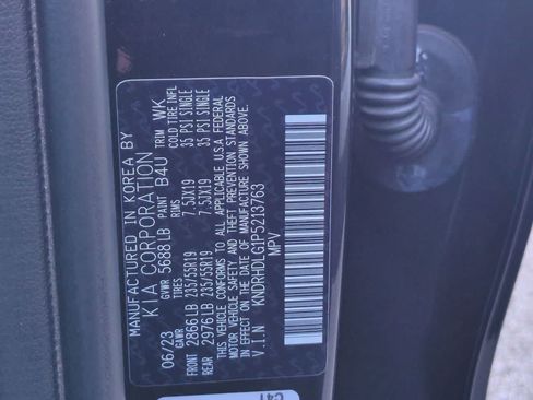 Used 2023 Kia Sorento EX AWD/4WD image 36