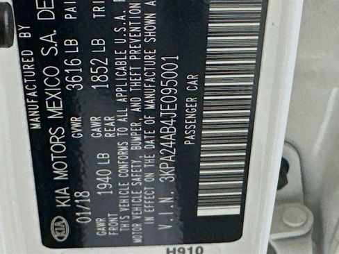 Used 2018 Kia Rio S image 12