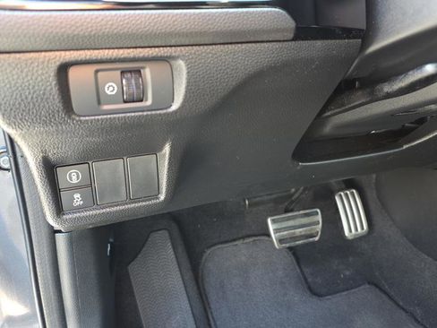 Used 2023 Honda Civic Sport image 12