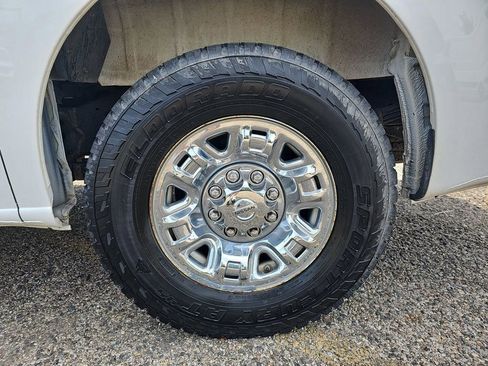 Used 2020 Nissan NV 3500 SL w/ Back Door Glass Package image 30