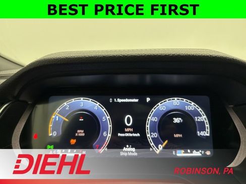 New 2025 Jeep Grand Cherokee L Limited w/ Luxury Tech Group II image 32