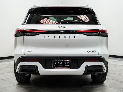 Used 2025 INFINITI QX60 Luxe image 9