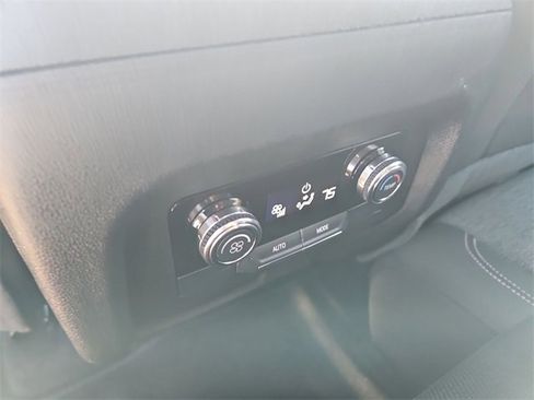Used 2025 GMC Acadia Elevation image 20