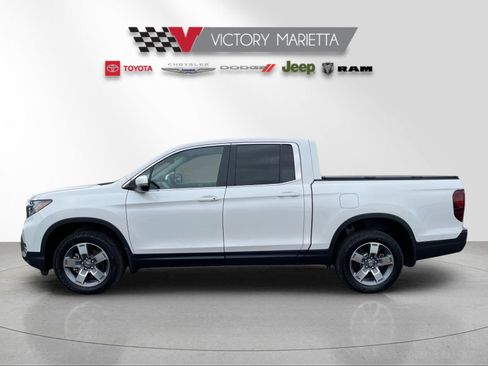 Used 2025 Honda Ridgeline RTL image 2
