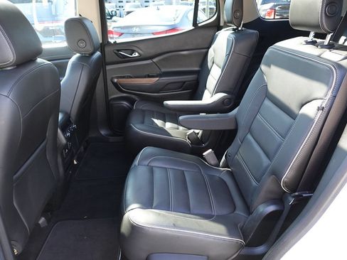 Used 2019 GMC Acadia Denali w/ Technology Package FWD image 26